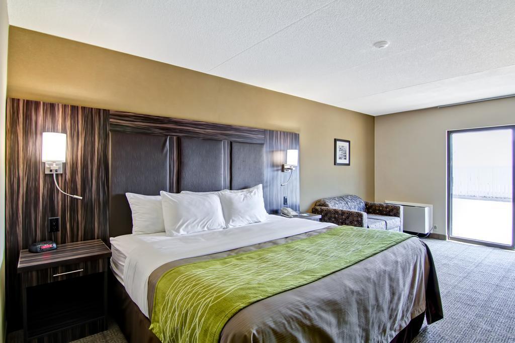 Comfort Inn Saint Catharines Exterior photo