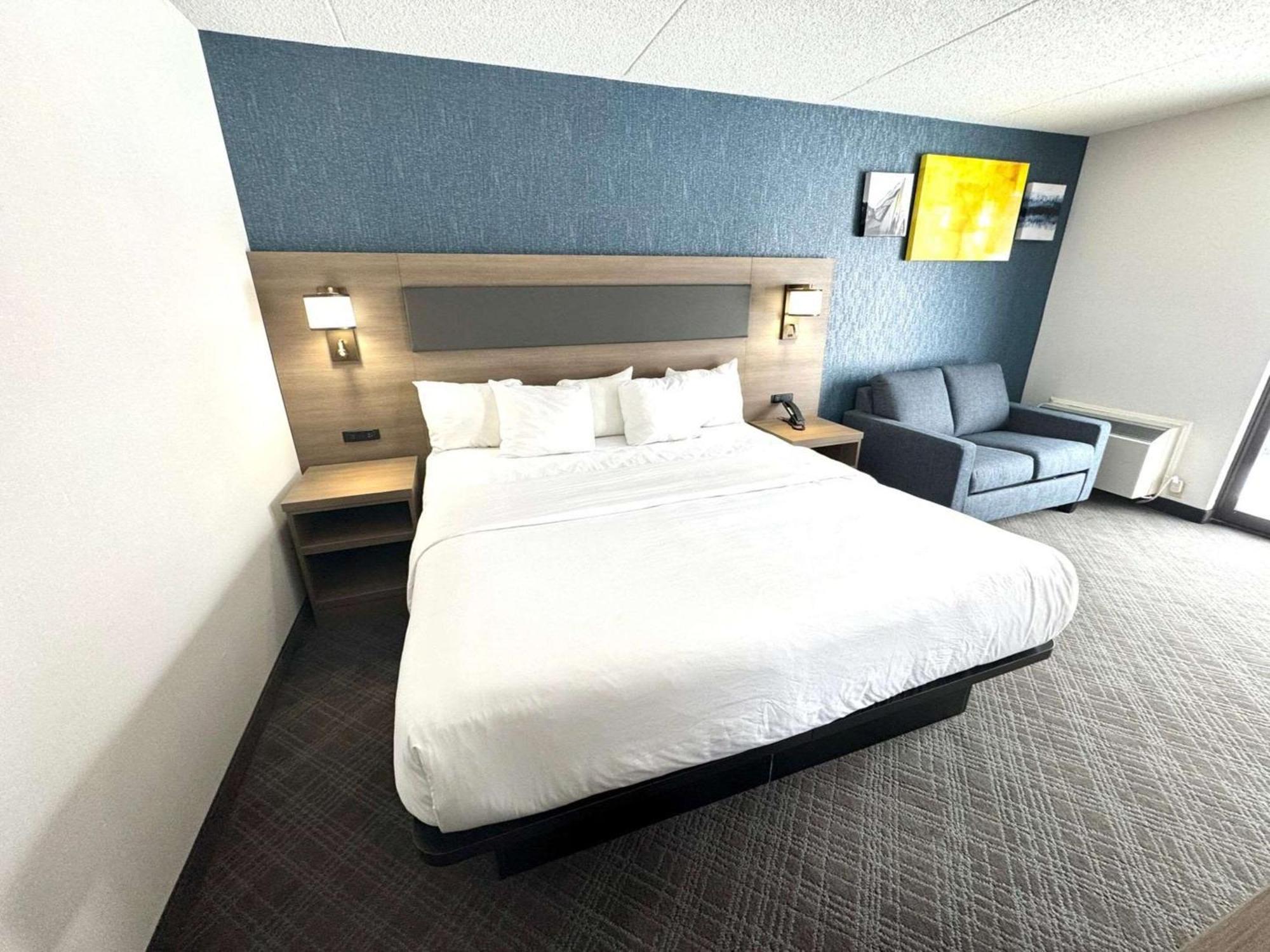 Comfort Inn Saint Catharines Exterior photo